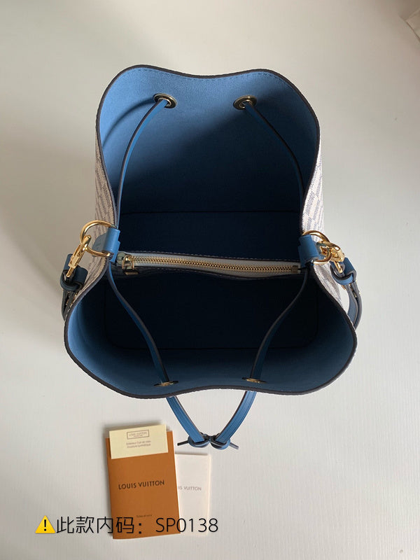 Luxurious Totes - Latest - 9759