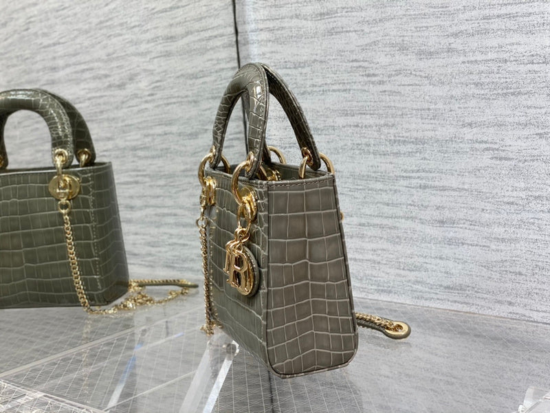Luxurious Totes - Latest - 6431