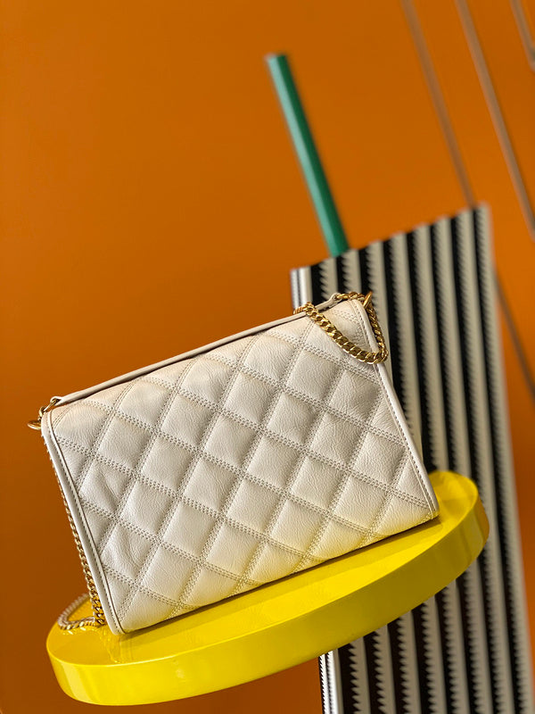 Luxurious Totes - Latest - 8619