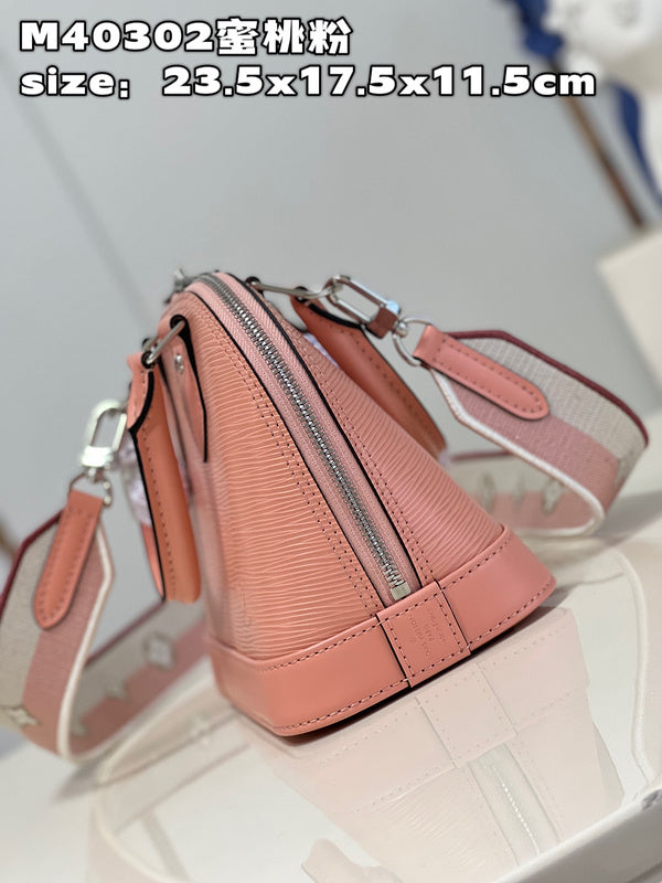 LOV - Luxurious Totes - 463