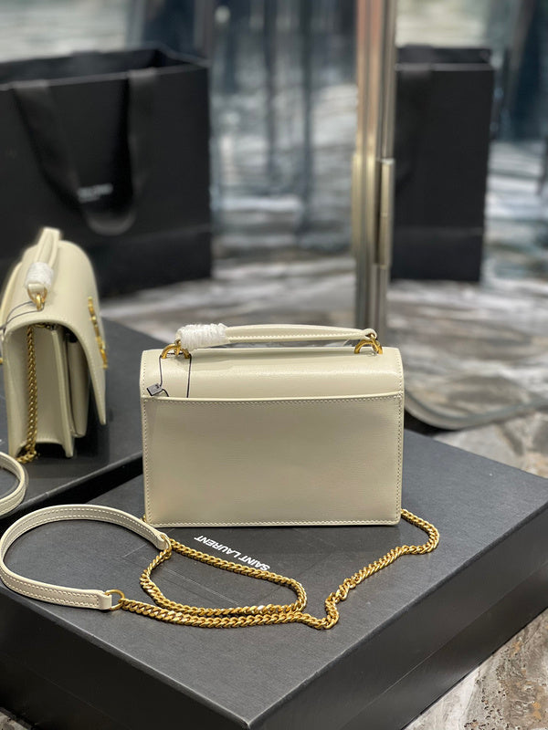 Luxurious Totes - Latest - 8234
