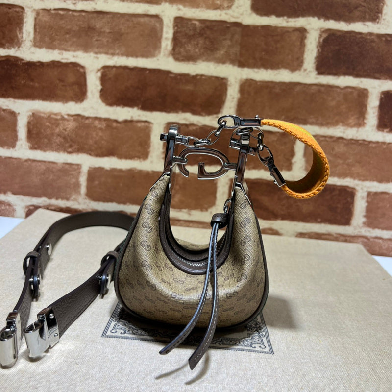 GUI - Luxurious Totes - 456