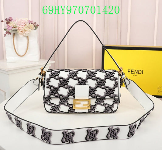GC - Shoulder - 2632