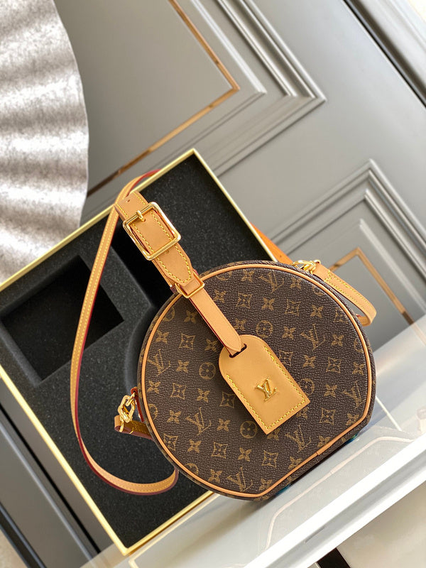 LOV - Luxurious Totes - 1831