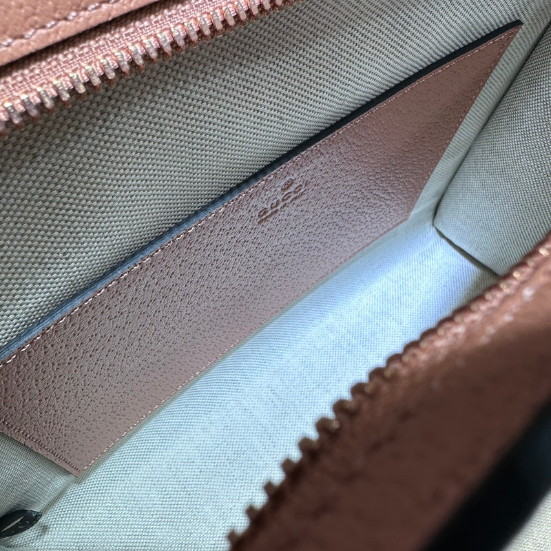 GUI - Luxurious Totes - 086