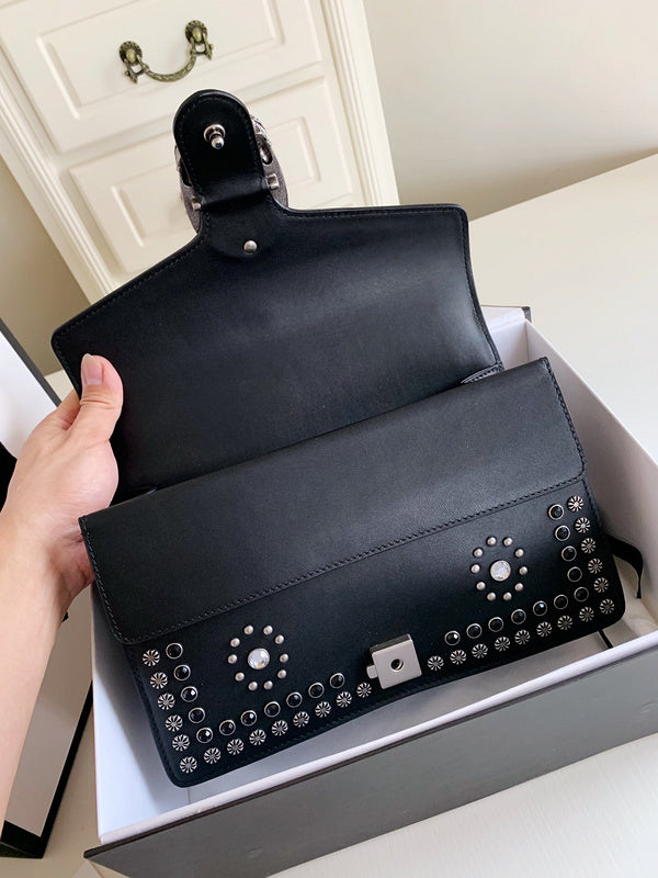 Luxurious Totes - Latest - 10059