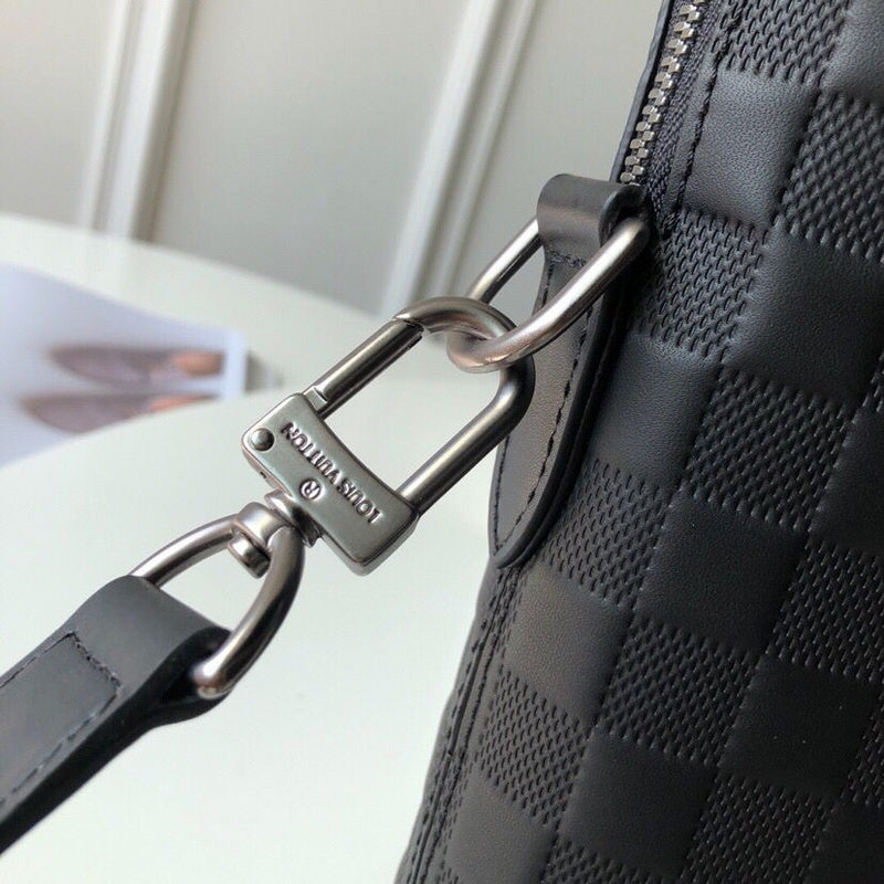 LOV - Luxurious Totes - 2744