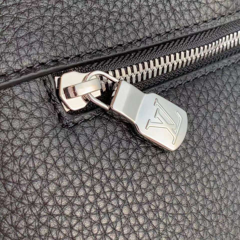 LOV - Luxurious Totes - 2316
