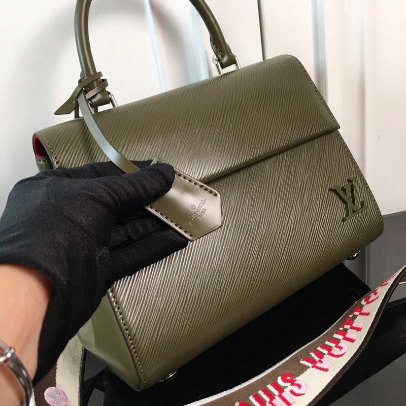LOV - Luxurious Totes - 1960