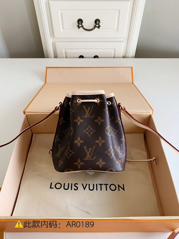 Luxurious Totes - Latest - 9758