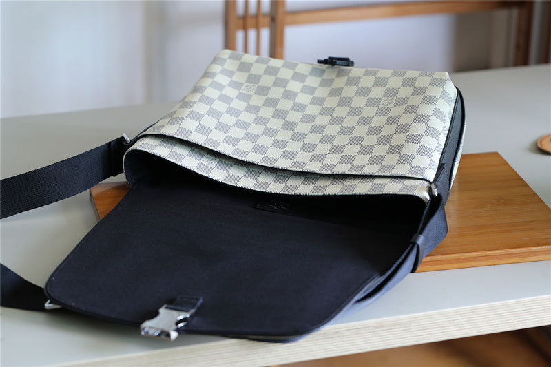 Lux-Totes - LOV Bags - 4388