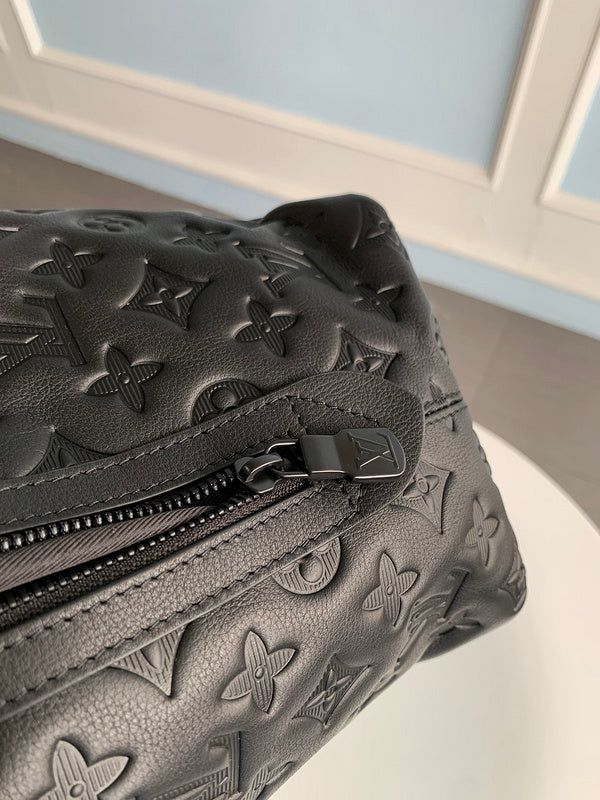 LOV - Luxurious Totes - 028