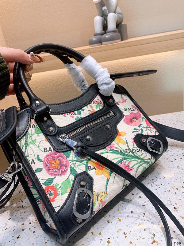 Luxurious Totes - BGA2 Bags - 224