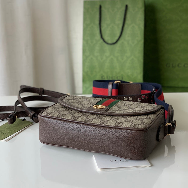 GUI - Luxurious Totes - 706