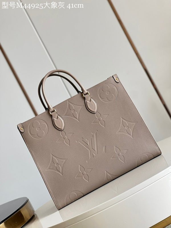 LOV - Luxurious Totes - 1882