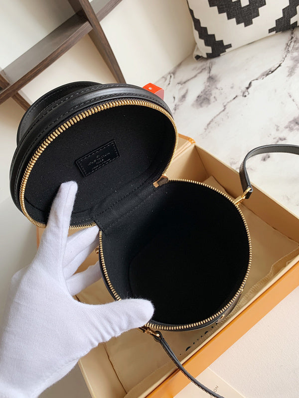 Luxurious Totes - Latest - 1868