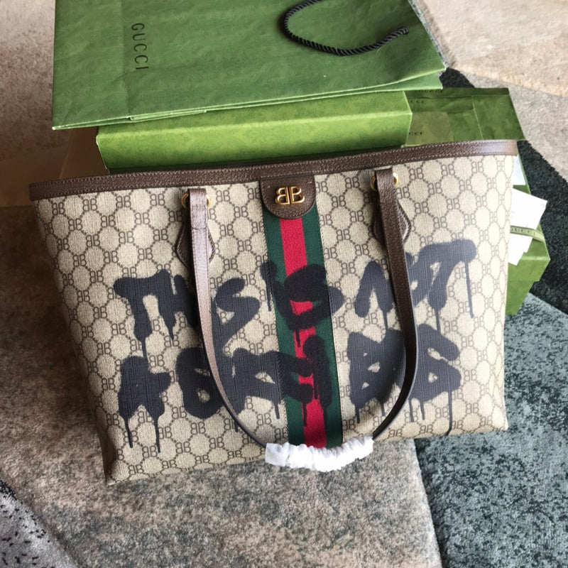 GUI - Luxurious Totes - 1248