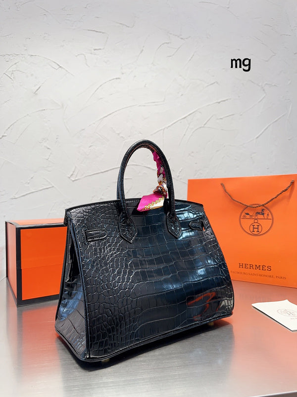 Luxurious Totes - HMS3 Bags - 029