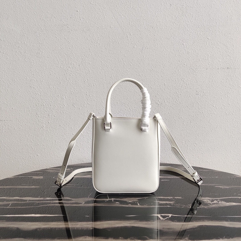 Luxurious Totes - Latest - 4650