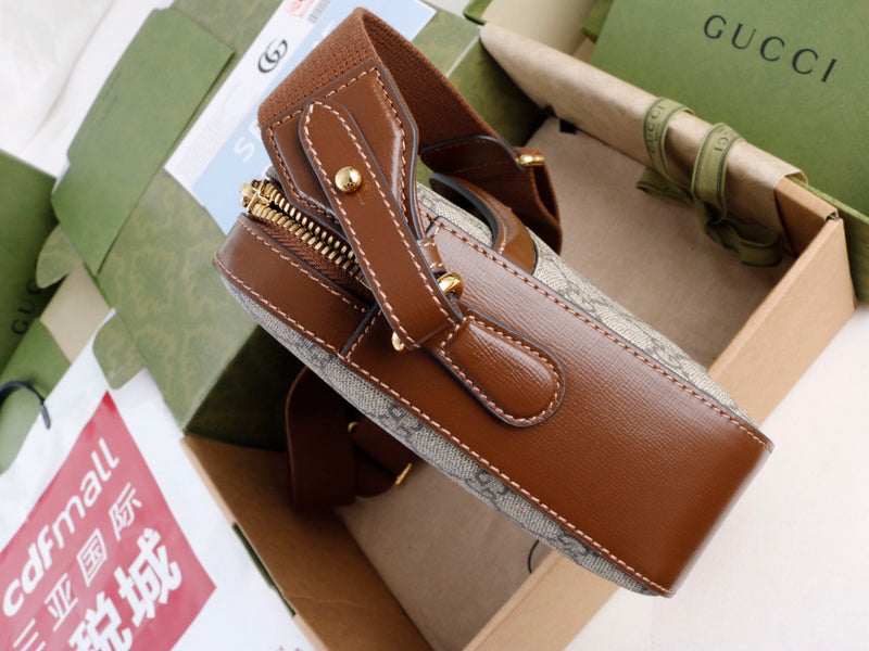 GUI - Luxurious Totes - 765