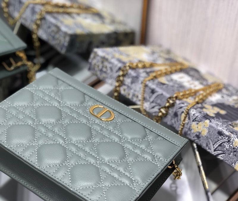 Luxurious Totes - Latest - 6451