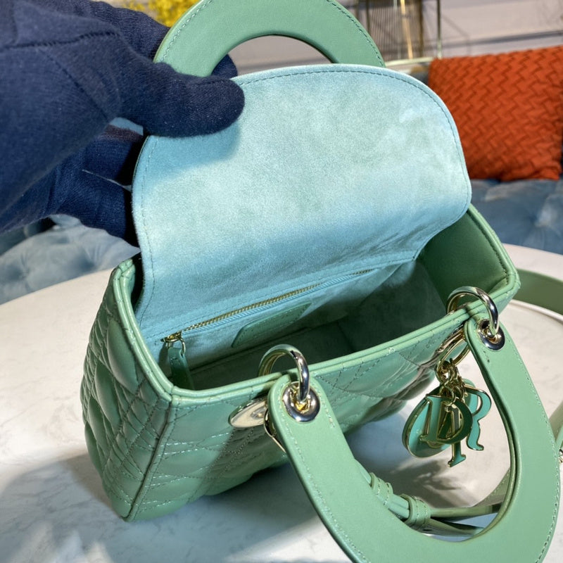 Luxurious Totes - Latest - 6319