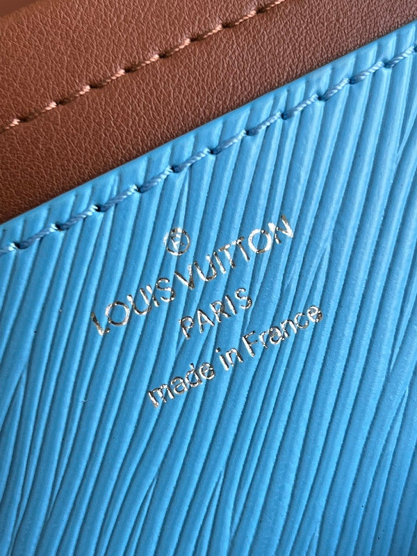LOV - Luxurious Totes - 1273