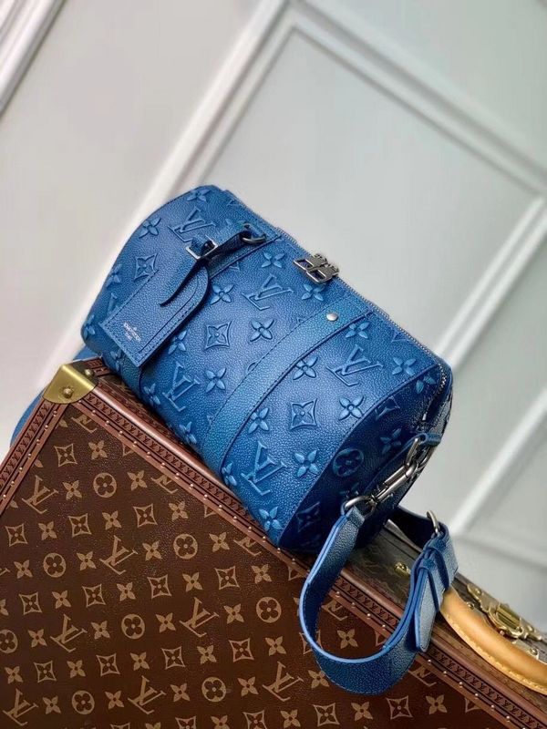 LOV - Luxurious Totes - 815