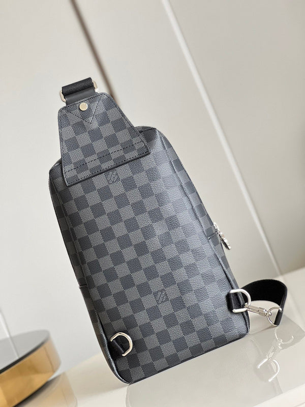 LOV - Luxurious Totes - 2172