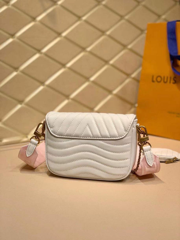 LOV - Luxurious Totes - 2538