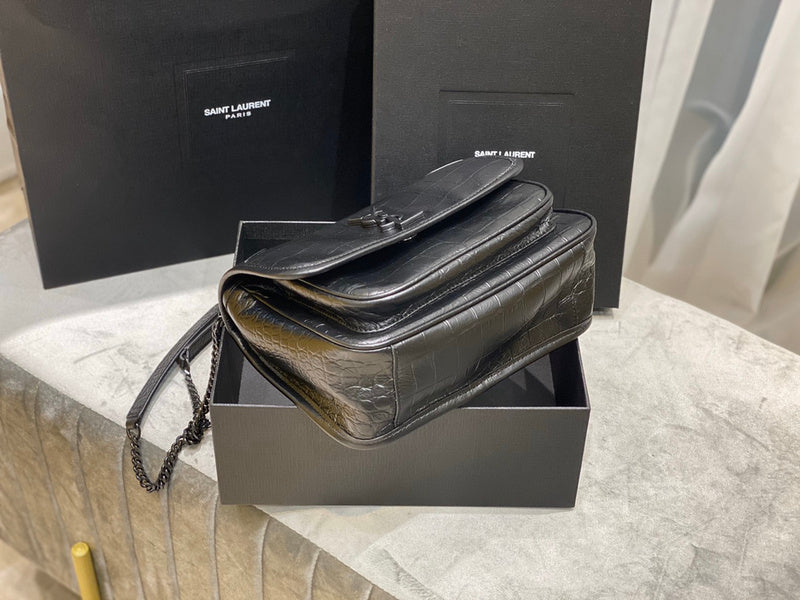 Luxurious Totes - Latest - 9561