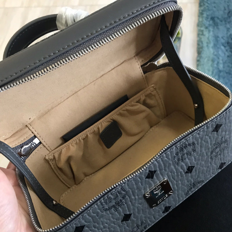 Luxurious Totes - Latest - 7830