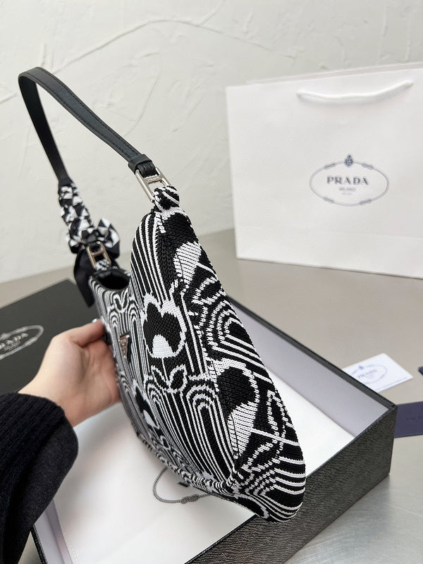 Luxurious Totes - PDA3 Bags - 164