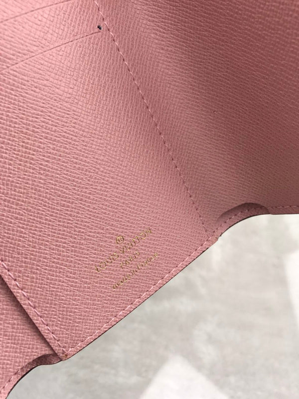 LOV - Luxurious Totes - 2343