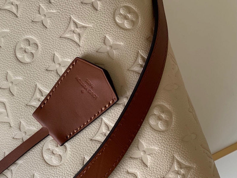 Luxurious Totes - Latest - 9679