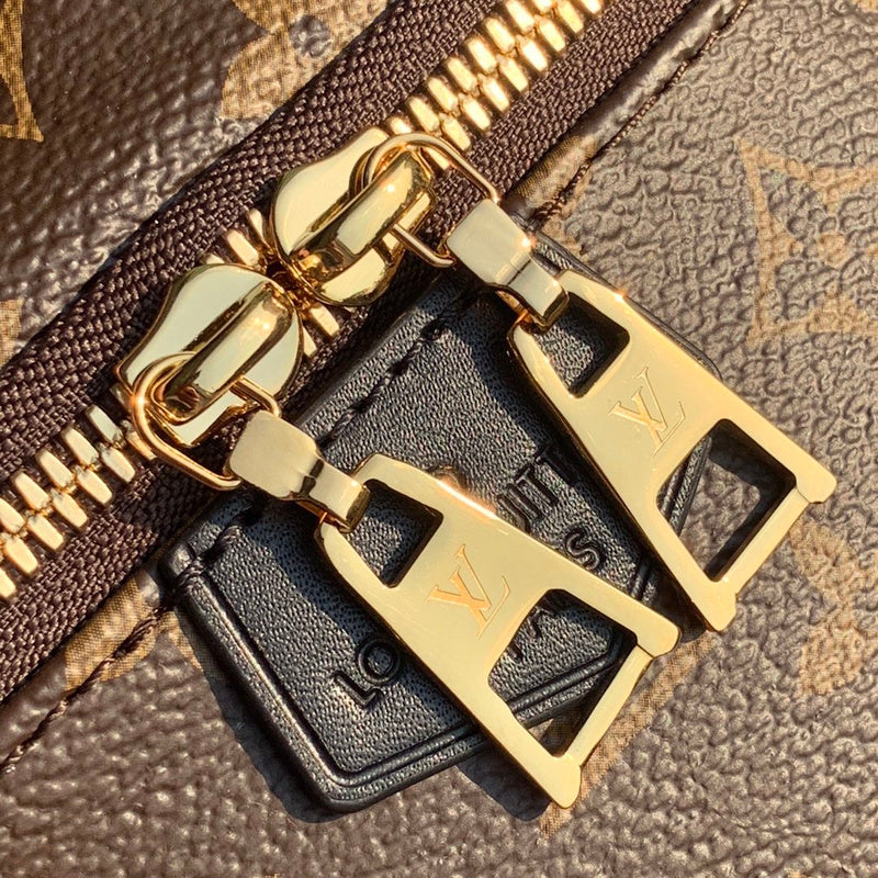 Luxurious Totes - Latest - 1367