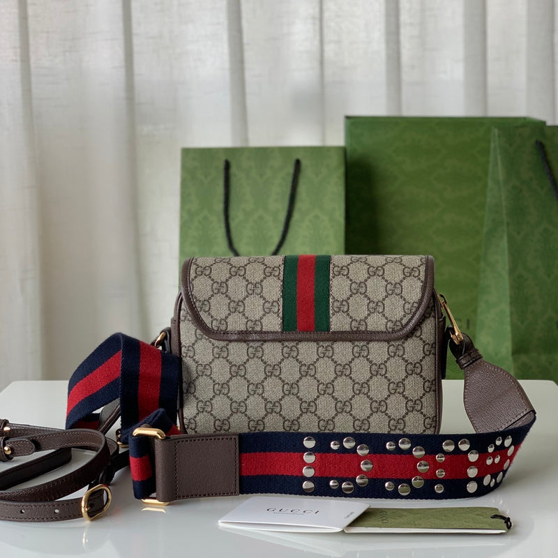 GUI - Luxurious Totes - 706