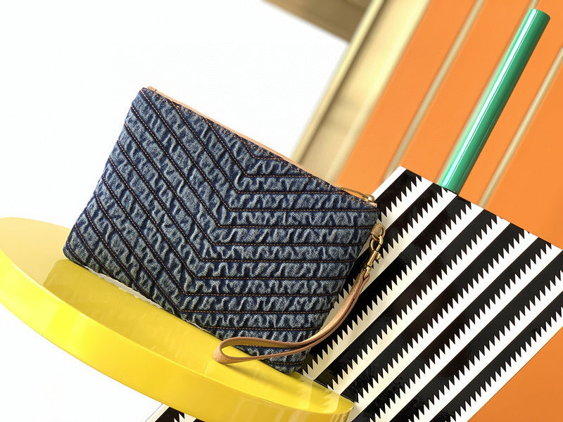 Luxurious Totes - Latest - 8855