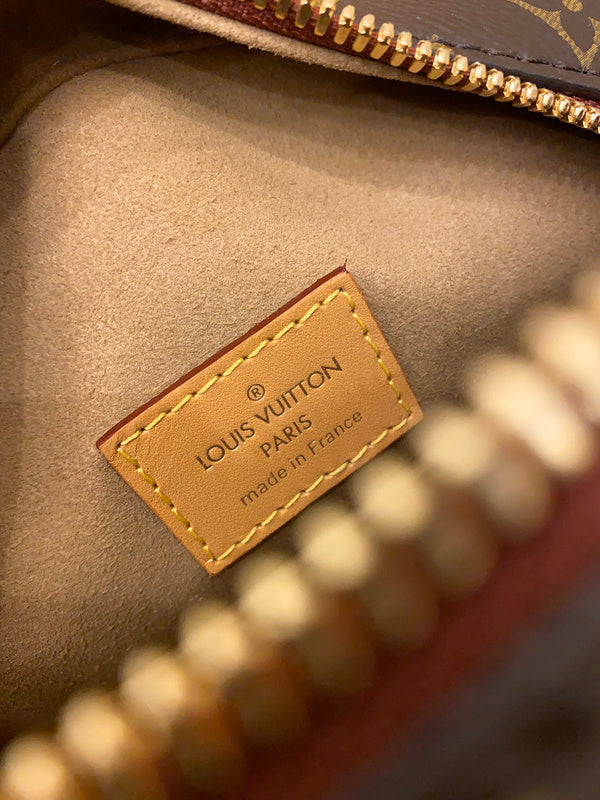 LOV - Luxurious Totes - 1564