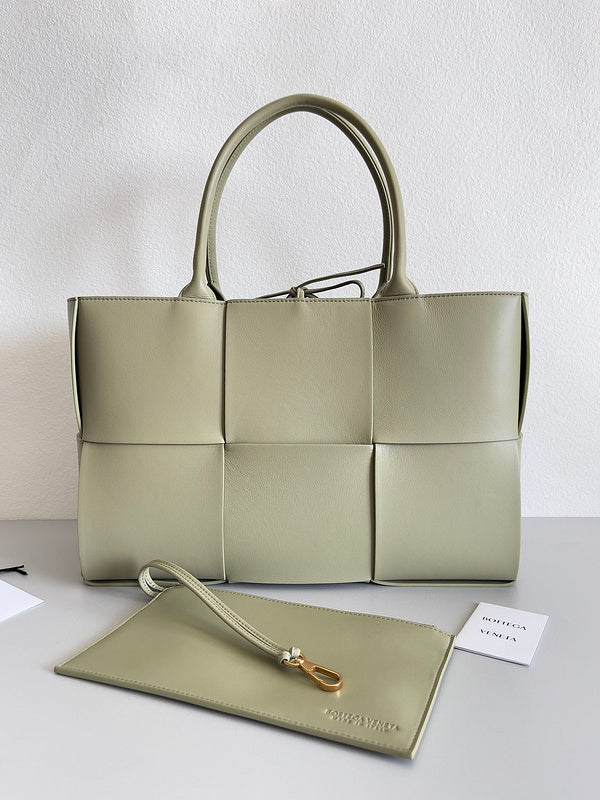 Luxurious Totes - Latest - 6971