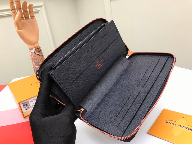 Luxurious Totes - Latest - 793