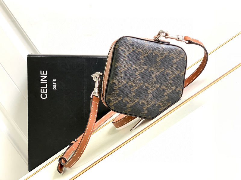Luxurious-Totes - CLE Bags - 317