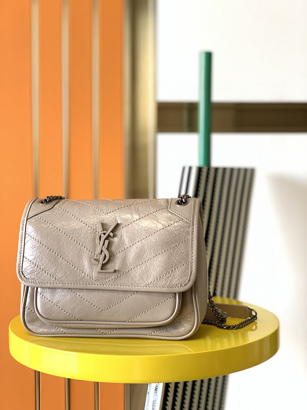 Luxurious Totes - Latest - 8893