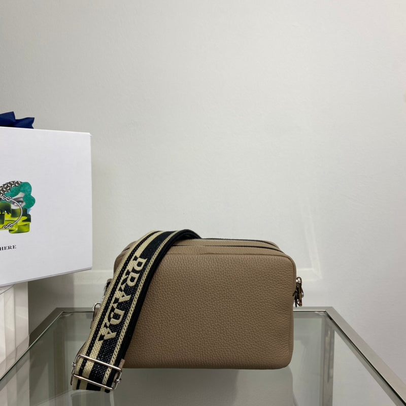 Luxurious Totes - Latest - 4559