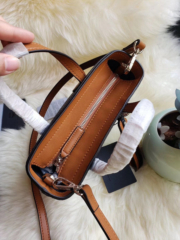 Luxurious Totes - Latest - 7868