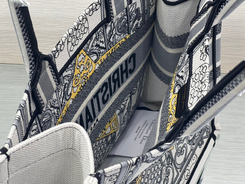 Luxurious Totes - Latest - 6259