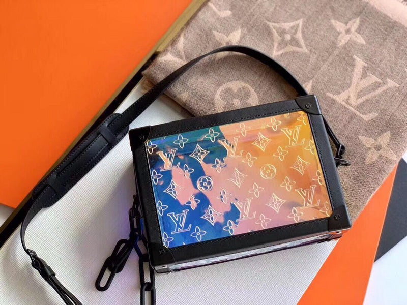 LOV - Luxurious Totes - 2668