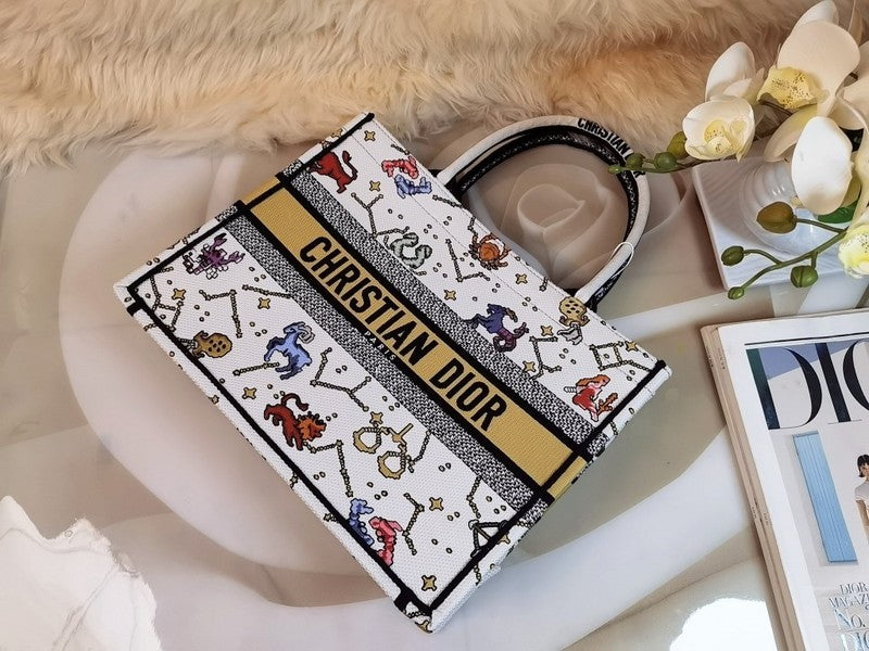 Luxurious Totes - Latest - 6238