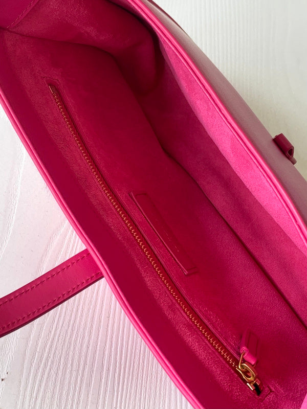 Luxurious Totes - Latest - 8574