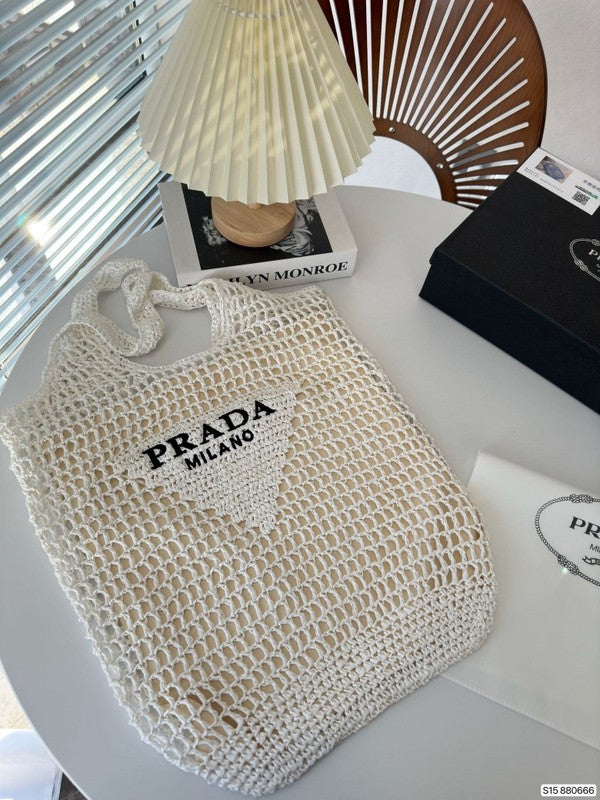 PDA - Luxurious Totes - 067